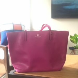 Beautiful pink Kate Spade purse!